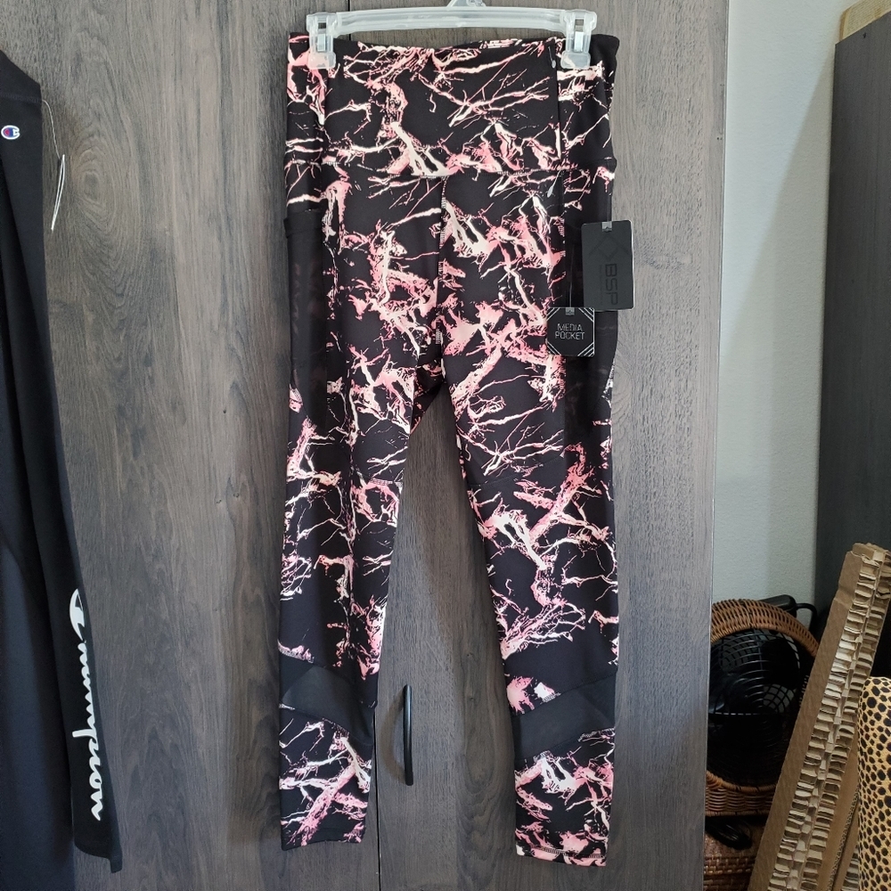 New/Tags BSP 2 Media Pockets Marble Print Legging Better Sports Perform …